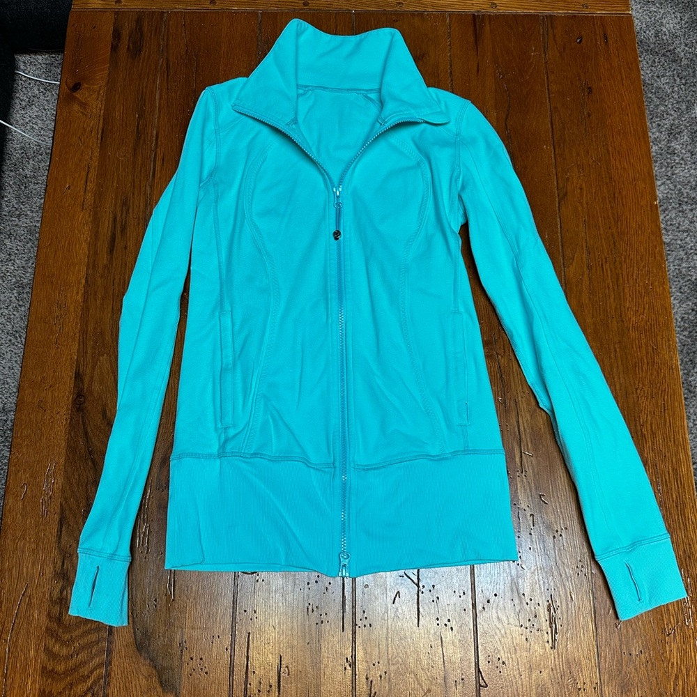 Women’s Long Sleeve Jacket
